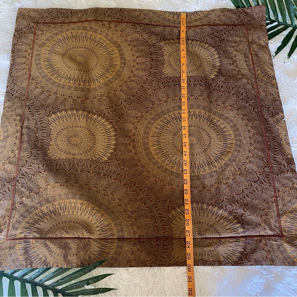 Peacock Alley Couture (2) Euro Shams and (1) Boudoir Sham Pillowcases - Picture 9 of 16